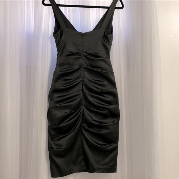 XSCAPE COCKTAIL DRESS W/ FLATTERING RUCHING W/ BACK ZIPPER - Picture 10 of 10